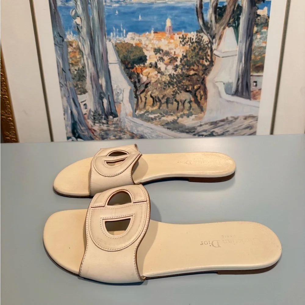 Authentic Cream/White Christian Dior sandals.